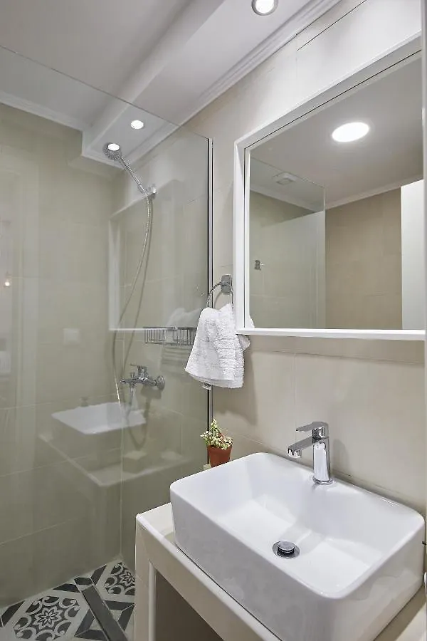 Bright Bright C- Modern Apartment With Terrace Saloniki